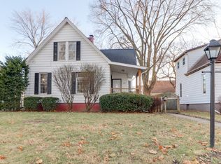 314 W Kelsey St, Bloomington, IL 61701