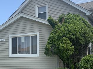 6063 S 75th Ct, Summit, IL 60501