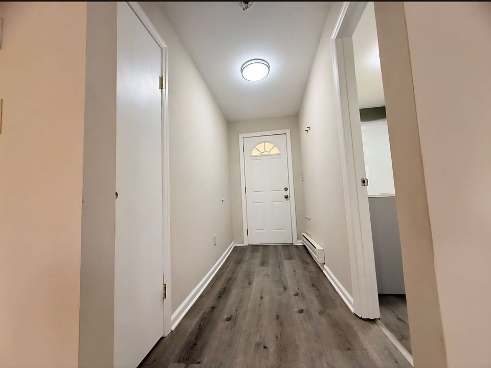 1st image of 3-7 Maple St