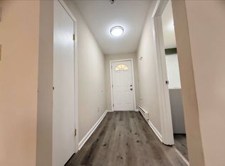 3-7 Maple St, Seymour, CT 06483