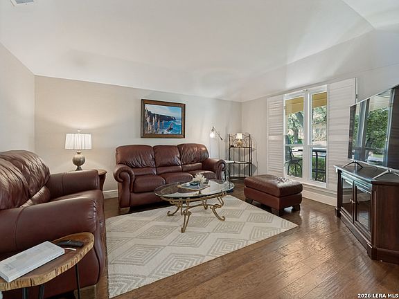 5th image of 2255 Encino Loop