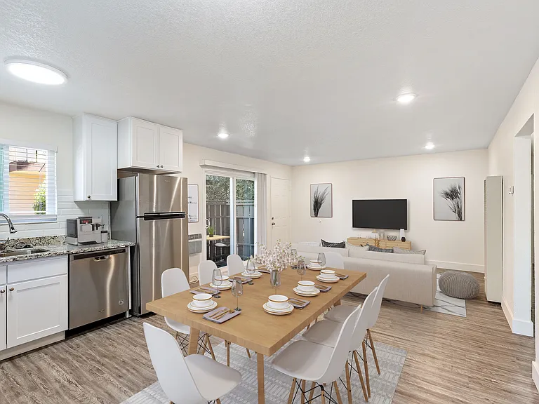 Glenbrook Apartments — Photo 2