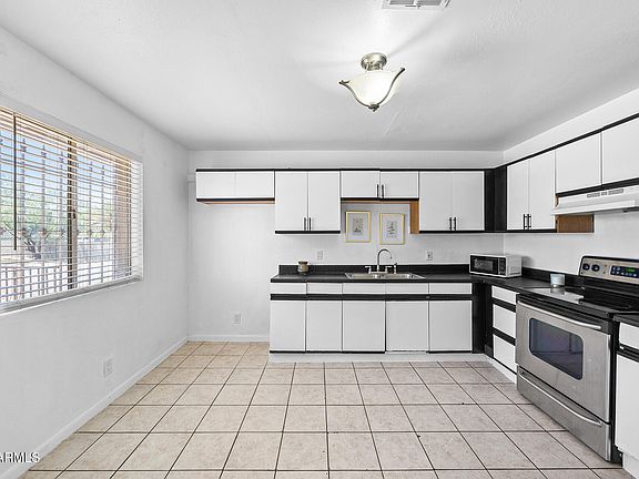 2nd image of 1946 E JONES Avenue