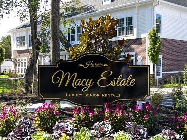 1st image of 46 Islip Ave #401