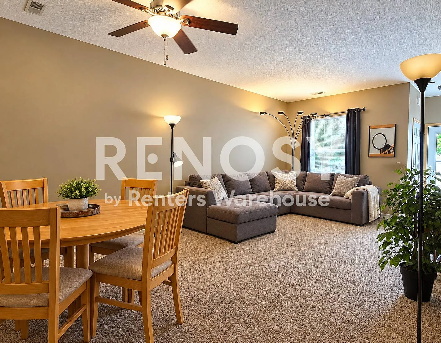 3 Bed / 1.5 Bath Townhome in Hudson — Photo 3