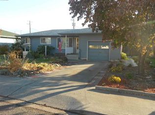 1932 W Ruby St, Pasco, WA 99301