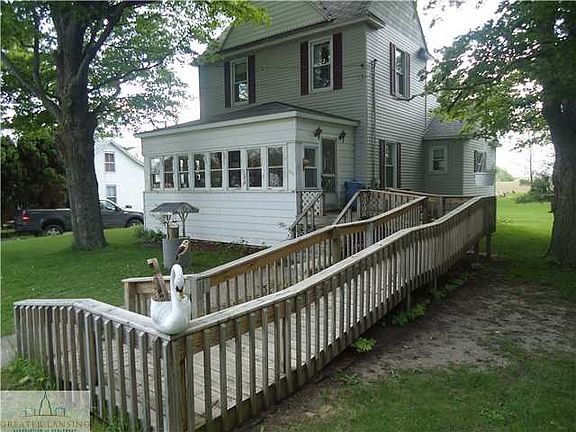 4th image of 343 N Main St