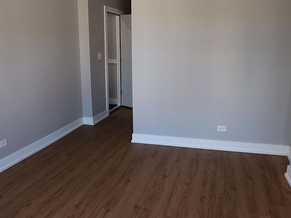 4th image of 6628 S Langley Ave #2