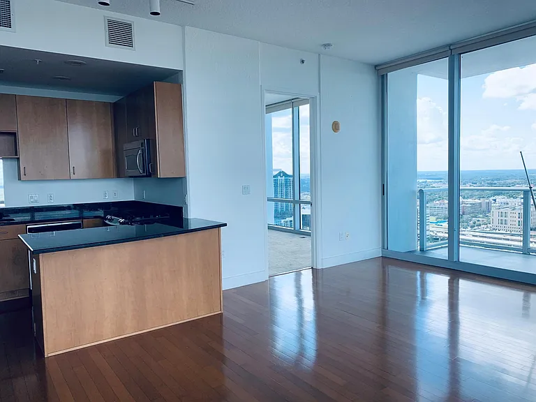 The Vue — Photo 24