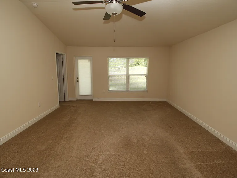 1034 Breakaway Trl — Photo 10