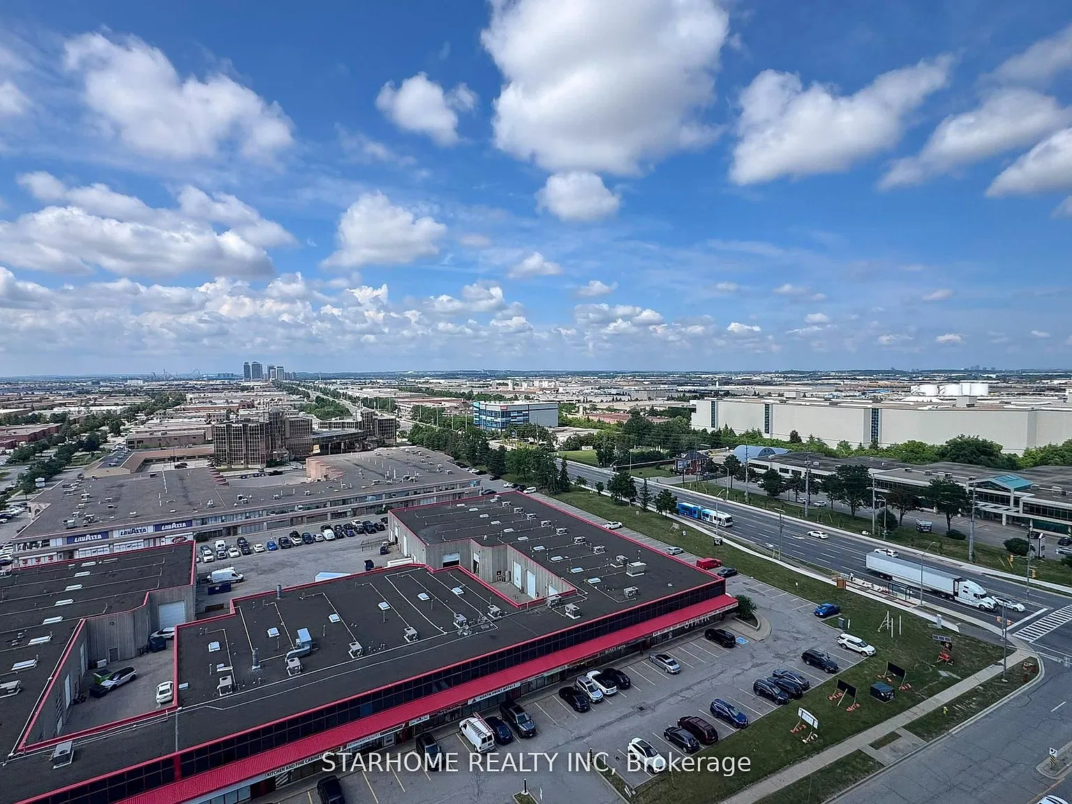 1000 Portage Pkwy — Photo 3