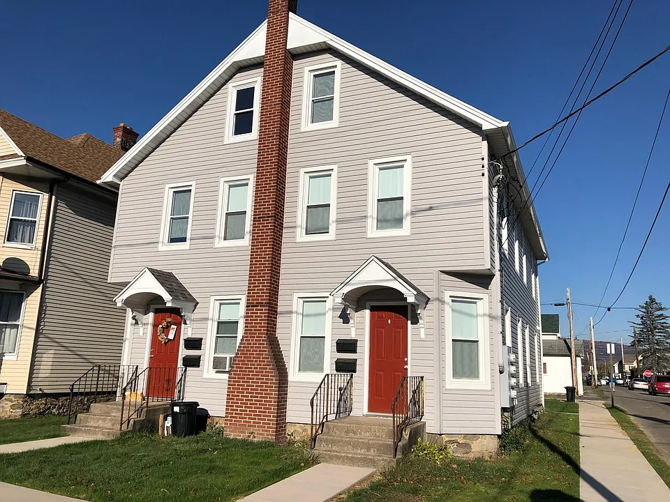 439 E 2nd St #1