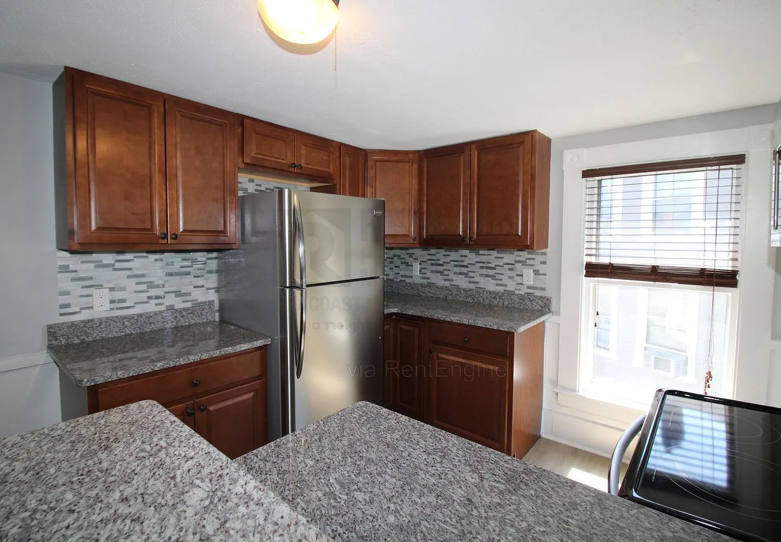 3 bed, 1.0 bath, $2,150 — Photo 1