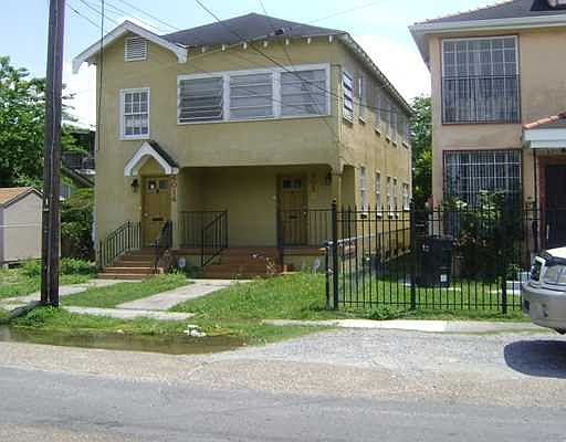 1st image of 4014 S Derbigny St
