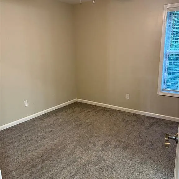 1105 Trumpet Vine Ct SE — Photo 32