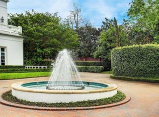 28 Sunset Blvd, Houston, TX 77005