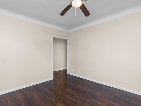 3rd image of 6974 Bancroft Ave #F