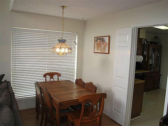 4th image of 10507 Clear Cove Ln