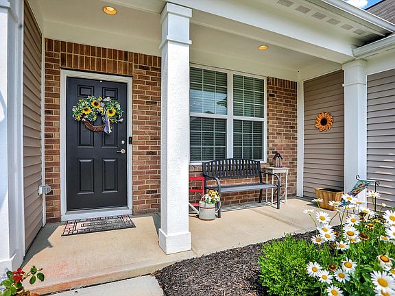 5th image of 4086 Cherry Blossom Dr