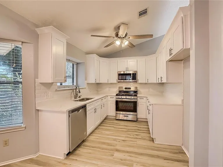 15025 Wells Port Dr — Photo 12