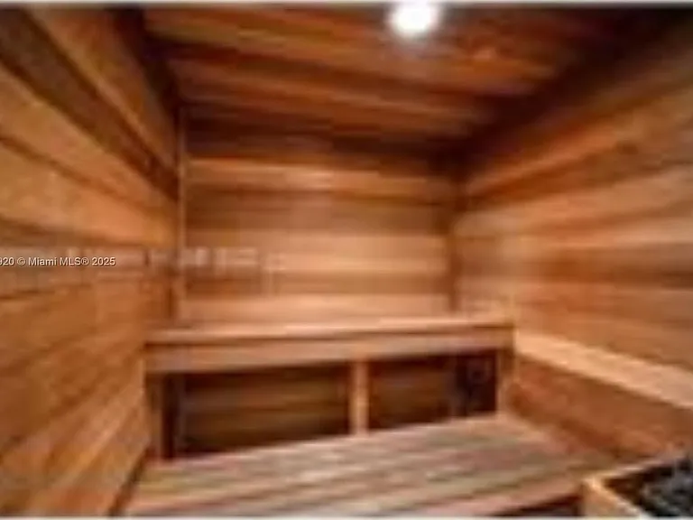 2069 S Ocean Dr #Townhouse 12 — Photo 8
