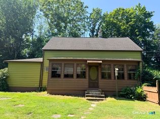 528 Norwich Rd, Plainfield, CT 06374
