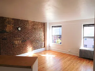 Rented by Renetta Real Estate