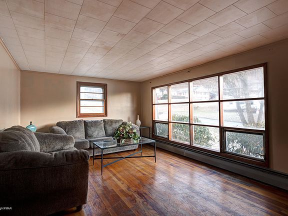 5th image of 434 Walnut Dr