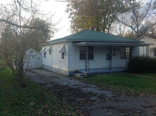 1st image of 409 Ash St