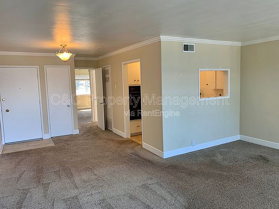 3rd image of 192 Sloat Ave #D