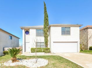 8011 Chestnut Bluff Dr, Converse, TX 78109