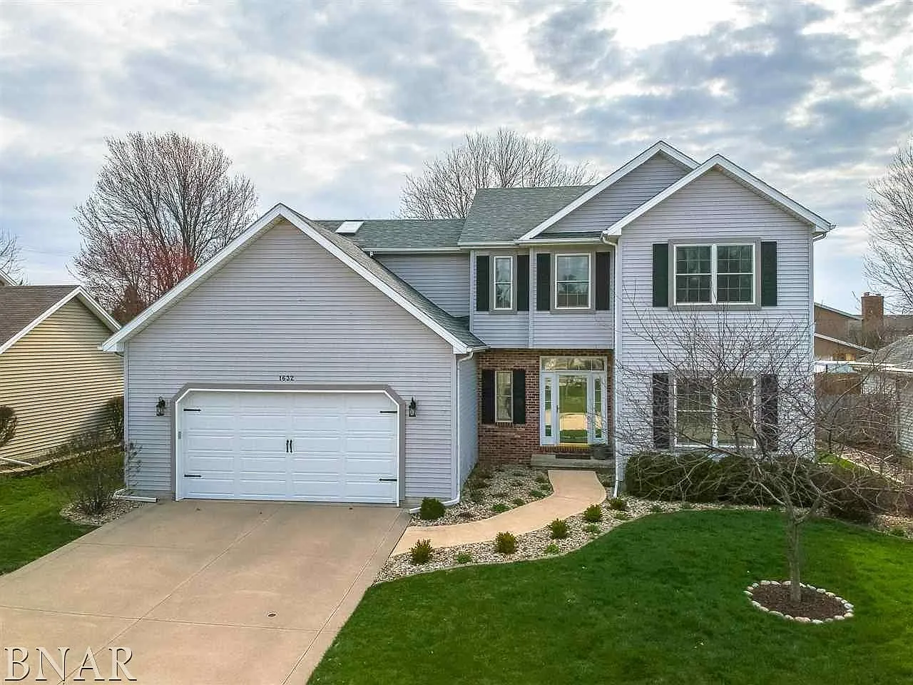 1632 Cheyenne Ln photo 1