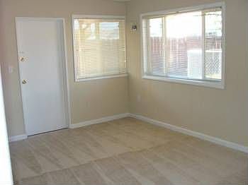 1st image of 3524 Oak Glen Ln