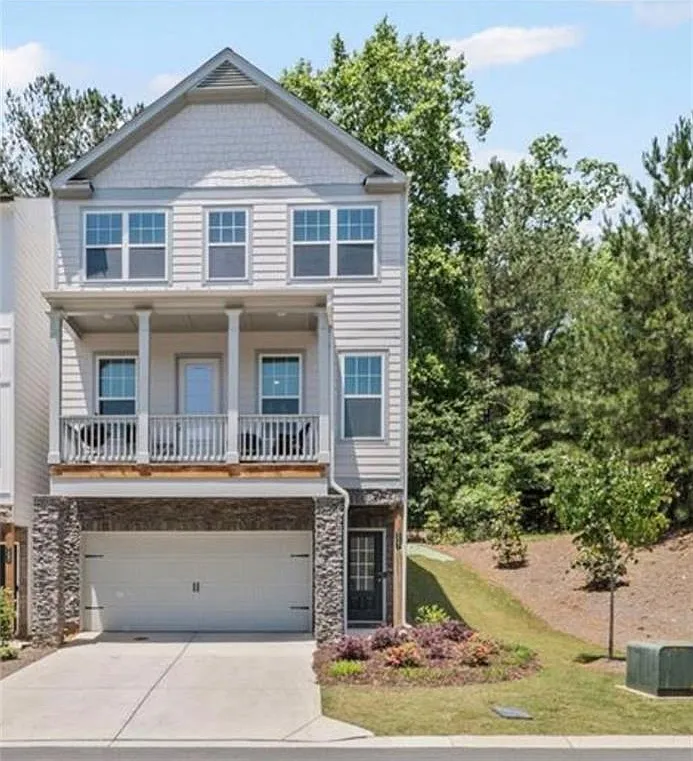 5 bed, 4.0 bath, 2132 sqft, $3,500 — Photo 1