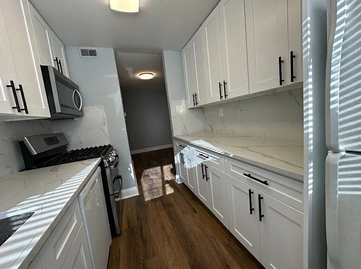 2 bed, 750 sqft, $1,500 — Photo 4