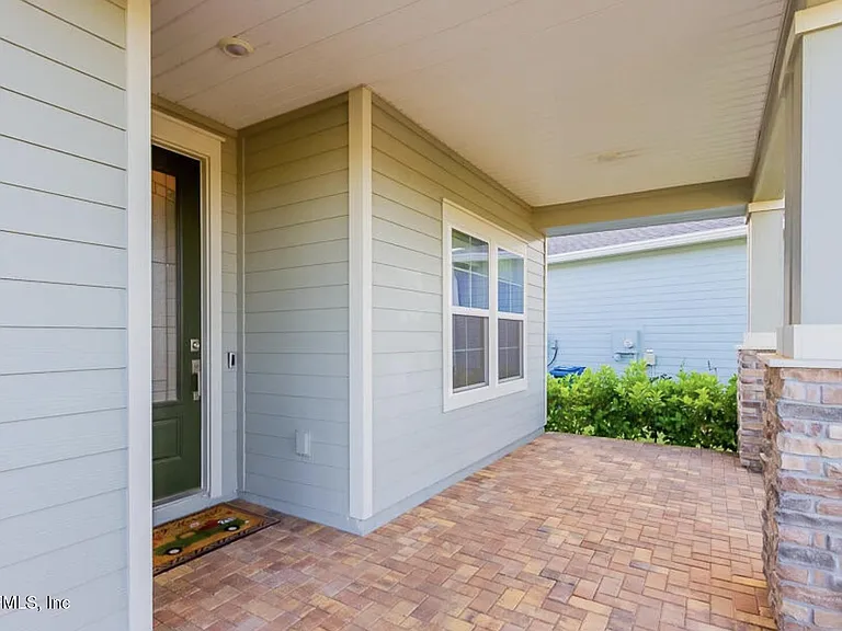 134 Sadler Ct — Photo 4
