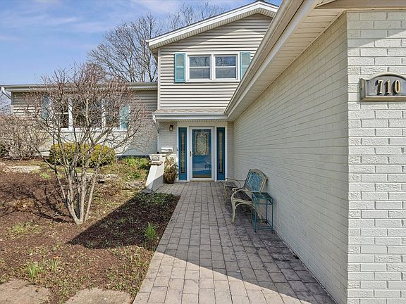 2nd image of 710 Maple Ln