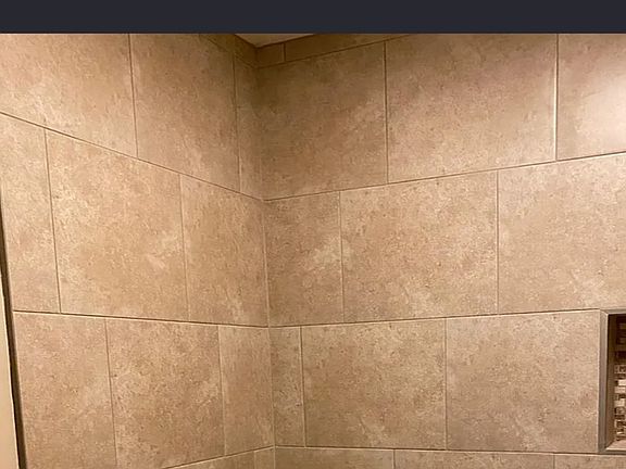 3rd image of 2753 Maple Grove Dr