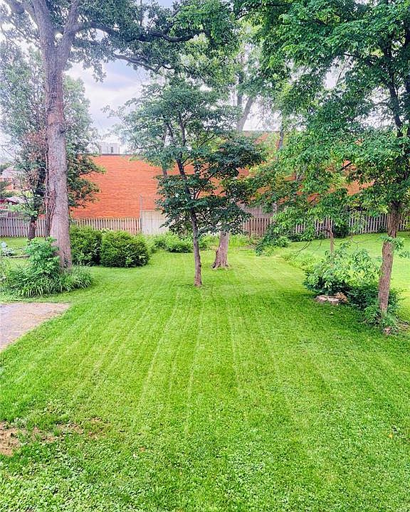2nd image of 2438 Annalee Ave