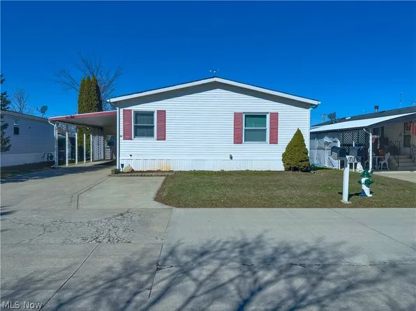 707 Brookside Dr, Wellington, OH 44090