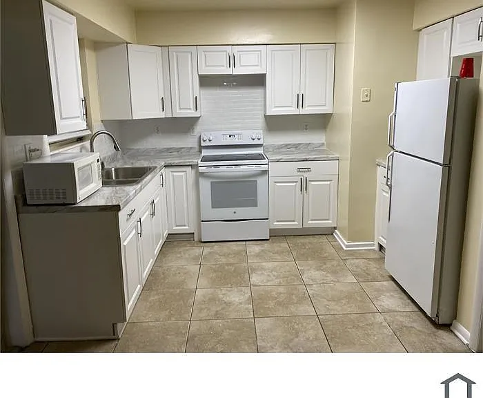 2901 NW 50th St — Photo 14