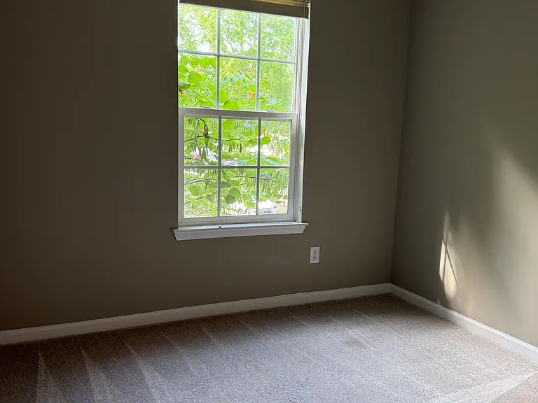 6613 Rothchild Dr — Photo 11