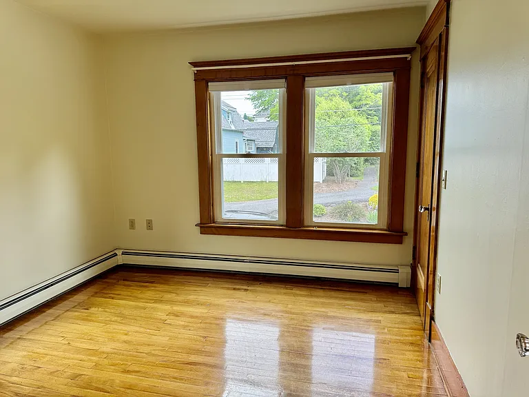 131 Orange St — Photo 18