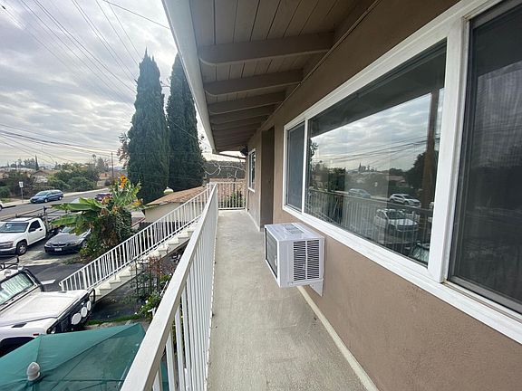 UpStairs walkway