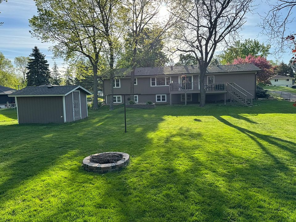 1st image of 1755 Ithaca Ln N
