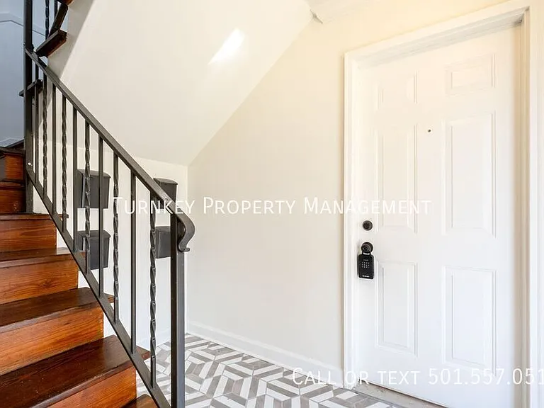 619 Sherman St — Photo 10