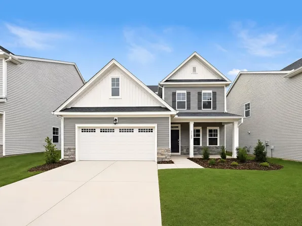 3109 Sandy Bluff Rd, Raleigh, NC 27616