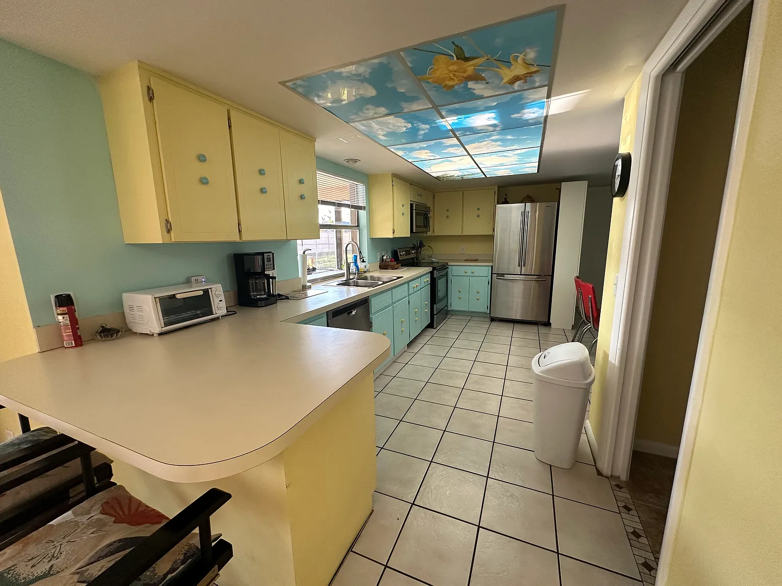 3 bed, 1891 sqft, $2,700 — Photo 4