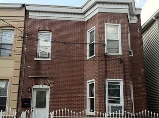 313 S 5th St, Elizabeth, NJ 07206