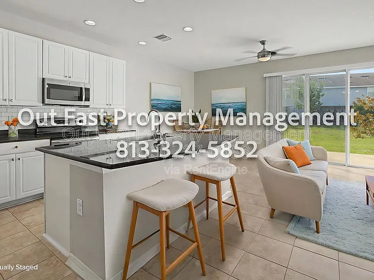 6919 Holly Heath Dr — Photo 4